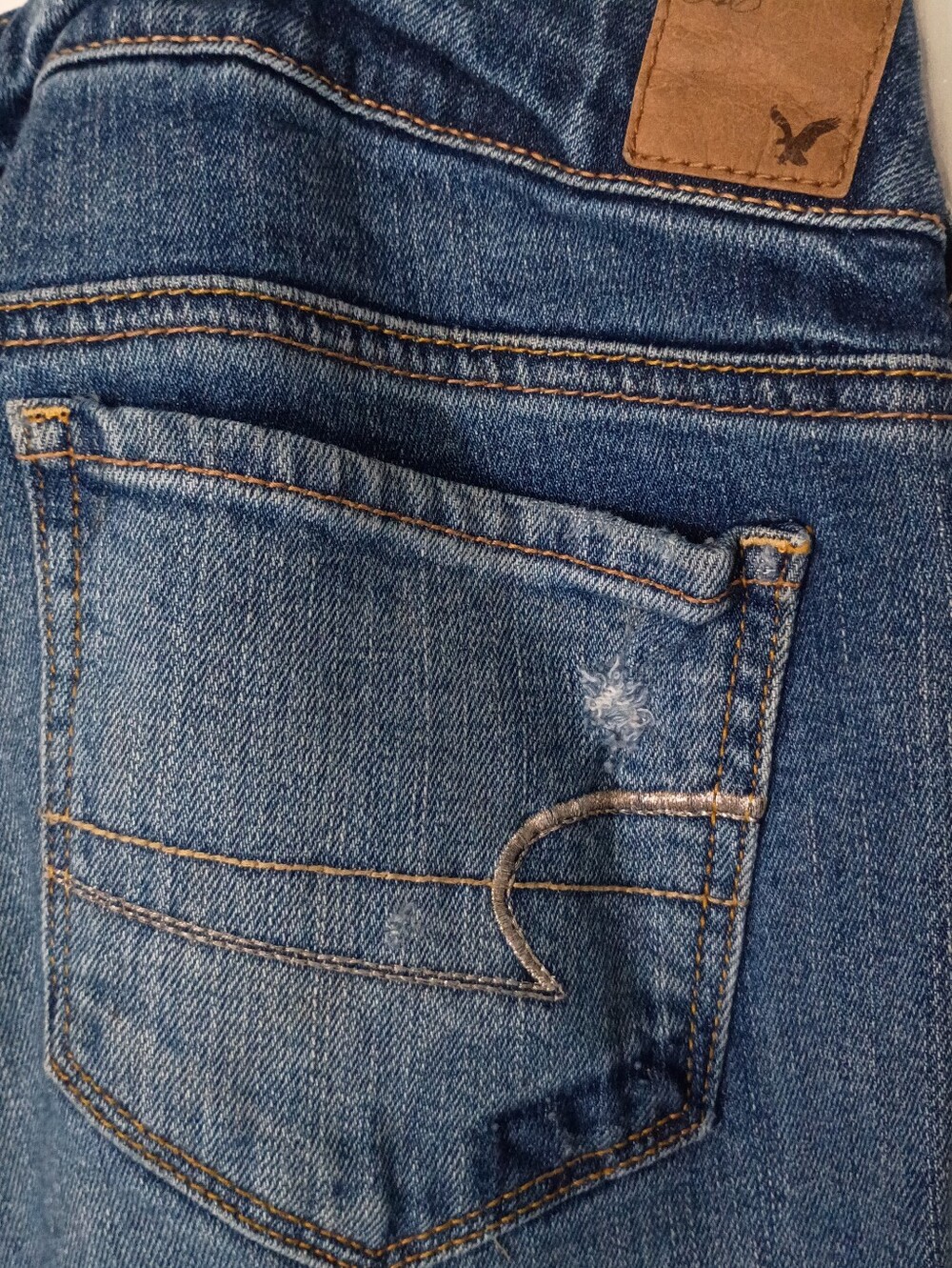 American Eagle Stretch Distressed Denim Jeans Jeans Size 12 Short image 7